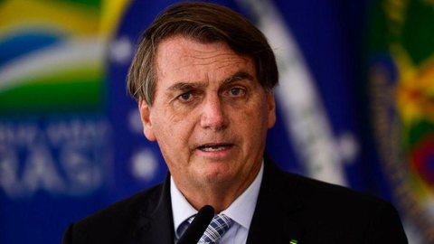 Bolsonaro anuncia retorno de motorista brasileiro preso na Rússia