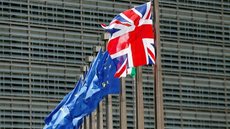 Consultor jurídico da UE diz que Reino Unido pode suspender Brexit unilateralmente
