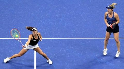 Luisa Stefani e Gabriela Dabrowski vencem e avançam à semi do US Open