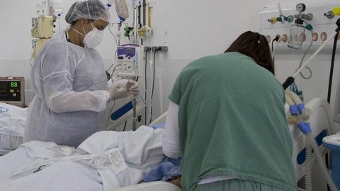 São Paulo volta a ter média de mais de 11 mil pacientes com Covid em UTIs pela 1ª vez desde 23 de abril