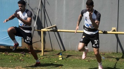 Sem Bambu, Santos muda zaga mais uma vez e deve ter volta de Lucas Veríssimo contra o Vitória