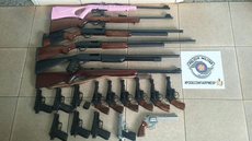 Polícia apreende 22 armas e munição escondidas dentro de cofre em Ilha Solteira