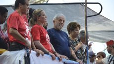 Quinta Turma do STJ nega outro recurso de Lula para suspender prisão