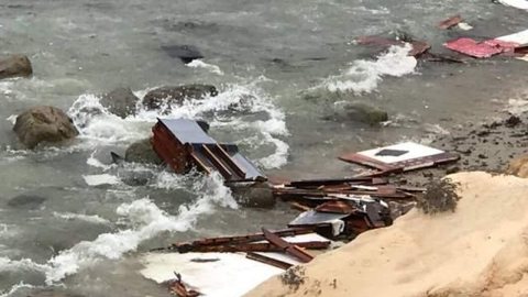 Naufrágio na costa da Califórnia deixa três mortos e 27 feridos