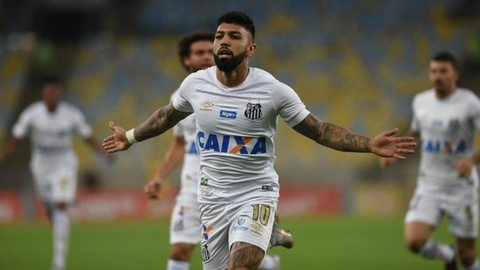 Em alta no Santos, Gabigol revê Vasco, rival que o fez arrancar pela artilharia do Brasileirão