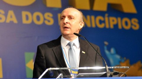 Presidente da CNM, Glademir Aroldi defende reforma tributária ampla