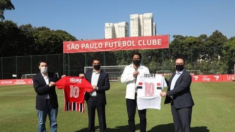 Intermediário gera troca de acusações em ação por patrocínio frustrado na camisa do São Paulo