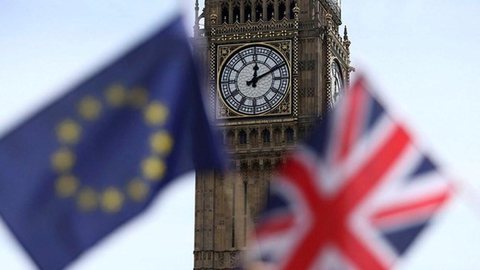 Corte europeia diz que Reino Unido pode abandonar unilateralmente o Brexit