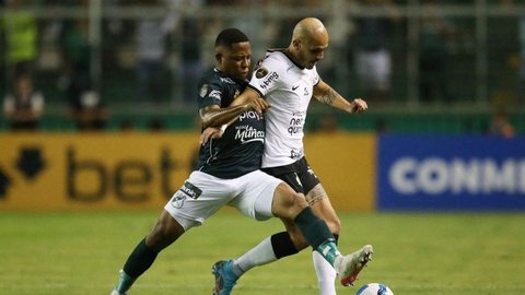 Cássio defende pênalti e Corinthians segura empate com Deportivo Cali