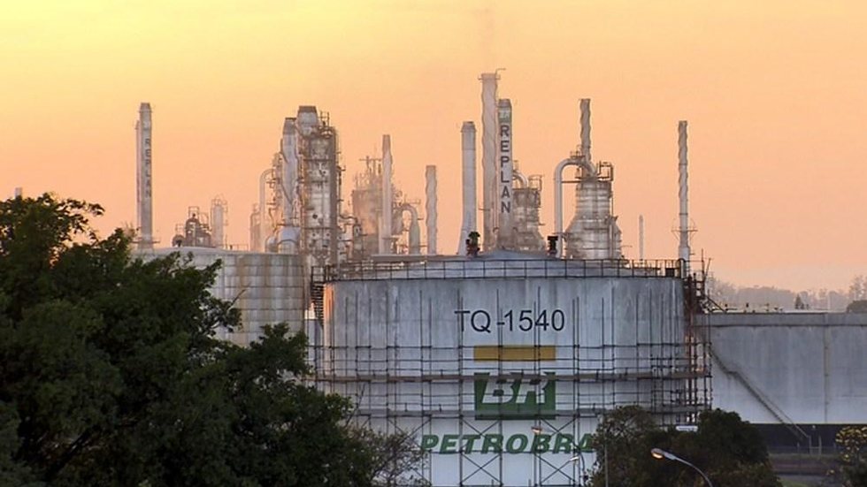Petrobras prevê produção de 2,07 milhões de barris por dia em abril