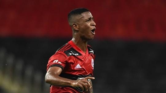 Flamengo empresta o meia Max ao Cuiabá até o fim do ano