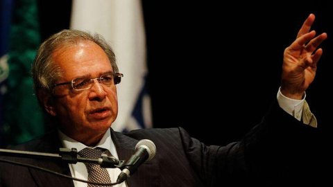 O ministro da Economia, Paulo Guedes, voltou a defender a proposta do pacto federativo - Tânia Rêgo/Agência Brasil