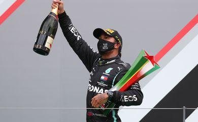 Lewis Hamilton se torna maior vencedor da Fórmula 1