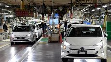 Toyota anuncia recall de 2,4 milhões de veículos híbridos Prius e Auris