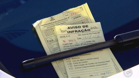 Número de multas na Área Azul de Rio Preto cresce desde o começo do ano