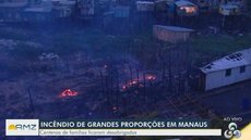 Mais de dez horas depois, incêndio na Zona Sul de Manaus ainda apresenta focos de chamas