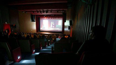 Cinemas de São Paulo terão uma sessão por mês adaptada a autistas