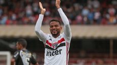 São Paulo vence a Ponte Preta e embala antes da estreia na Libertadores
