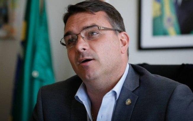 Flávio Bolsonaro testa positivo para o novo coronavírus
