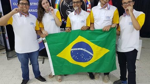 Brasil conquista quatro ouros e uma prata em olimpíada latino-americana de astronomia