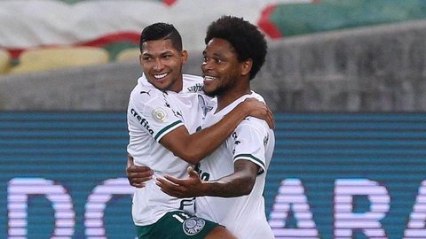 Quem será titular? Luiz Adriano volta e reencontra Palmeiras com Rony em alta como 9