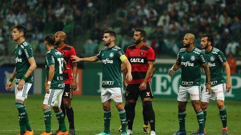 Atuações do Palmeiras: Lucas Lima sai vaiado, Guerra vai mal e Hyoran pede passagem
