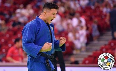 Imagem Judô: Guilherme Schmidt conquista ouro no Grand Slam de Budapeste