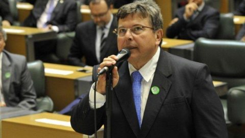 Deputado Carlão Pignatari é eleito presidente da Alesp; PSDB comanda Legislativo de SP há 14 anos
