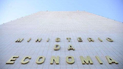 Ministério ajusta previsão de crescimento econômico para 5,3% em 2021
