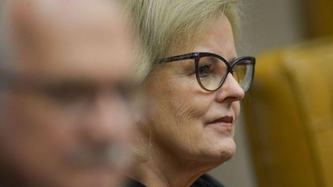 Ministra Rosa Weber será relatora de ação contra indulto a Silveira