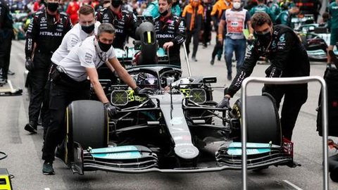 Mercedes quer evitar que Hamilton abandone corridas em reta final da F1