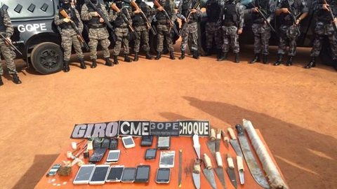 Nova vistoria em presídio palco de duas rebeliões apreende facas, celulares e droga em Aparecida de Goiânia