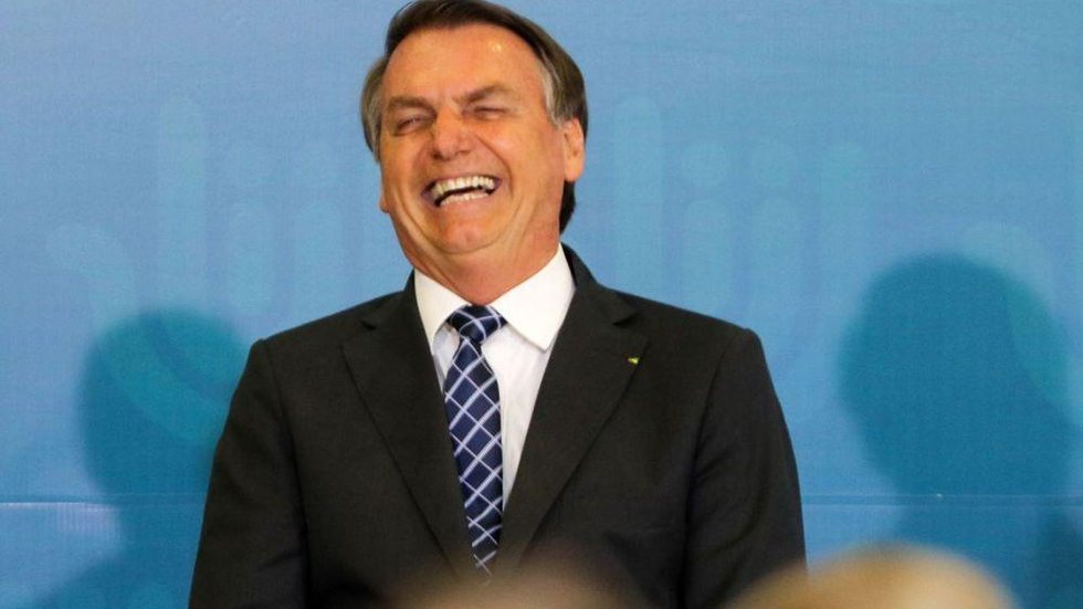 Bolsonaro pode antecipar retorno das férias e passar réveillon em Brasília