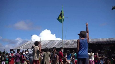 Entidade pede ao STF retirada de invasores de terra Yanomami