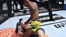 UFC: Jailton Malhadinho atropela Danilo Marques e desafia Maurício Shogun