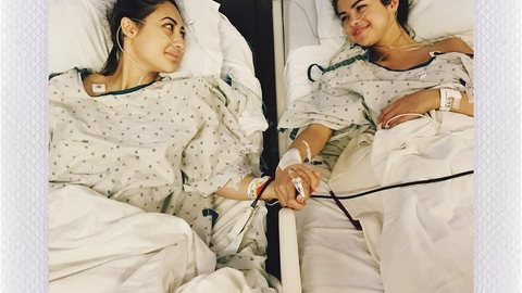 Selena Gomez relata cirurgia para transplante de rim para tratar Lúpus
