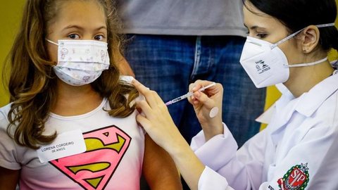 Cidade de SP tem esquema especial de vacinação contra Covid-19 durante carnaval