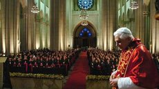 Bento XVI pede perdão por ‘abusos’ e ‘erros’ do clero e diz que está pronto para enfrentar ‘o juiz final’