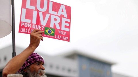 Partido dos Trabalhadores diz que ‘estão com medo’ da liberdade de Lula