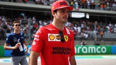 Carlos Sainz: “2022 é uma grande oportunidade para a Ferrari na F1”