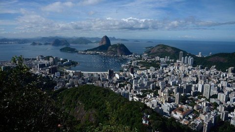 Rio terá chuvas fracas no feriado de amanhã