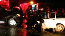 Acidente entre dois carros em estrada vicinal de Neves Paulista deixa mortos