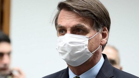 Bolsonaro aprova R$ 3 bilhões para cultura durante pandemia