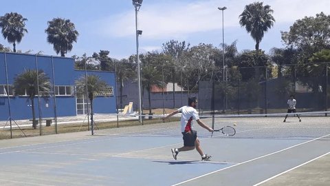 TENIS