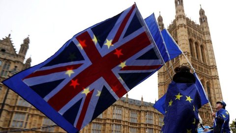Brexit: Reino Unido prepara saída sem acordo comercial