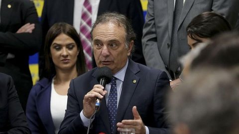 PSDB libera bancada, mas líder vai orientar voto contra Temer