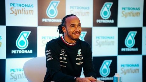 Hamilton elogia Medina e Ítalo, lembra título da F1 em Interlagos e quer Natal brasileiro