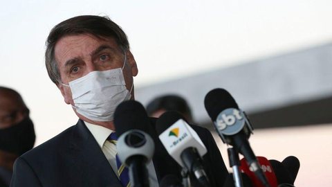 Bolsonaro insinua prisão de Witzel