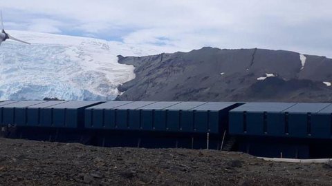 Documentário aborda rotina de trabalho em base na Antártica