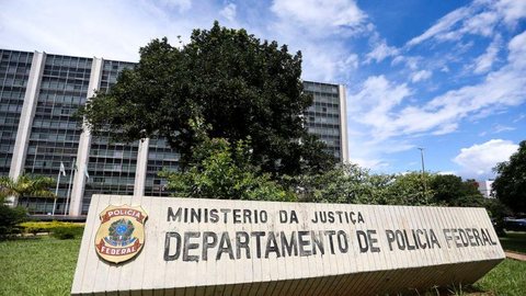 PF conclui operação contra o tráfico internacional de drogas no Sul